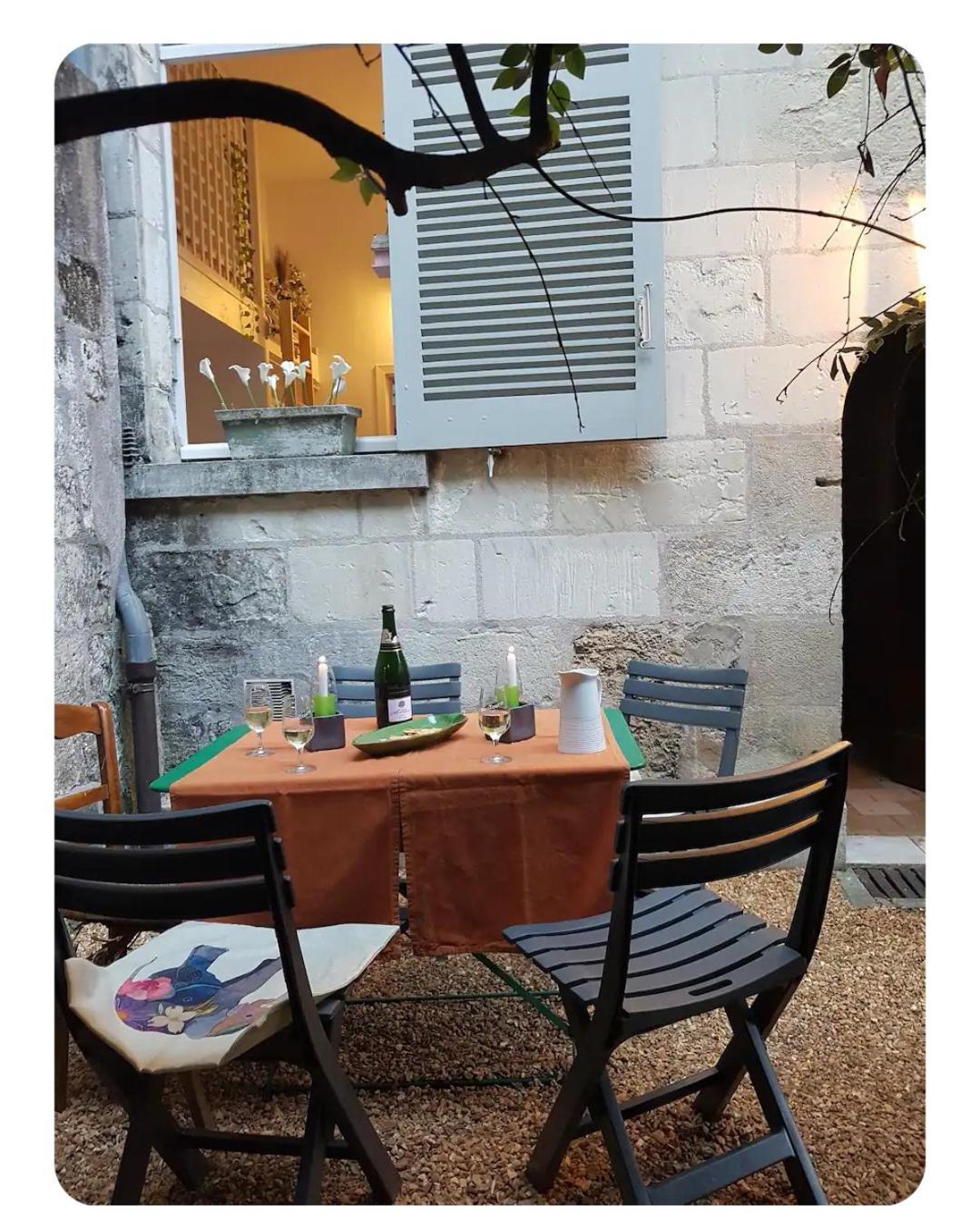 Havre De Paix Avec Exterieur Au Coeur Du Vieux Tours Διαμέρισμα Εξωτερικό φωτογραφία